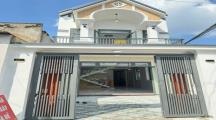 Chủ kẹt tiền giảm giá 100tr cần bán căn nhà mới xây gần chợ Thạnh Phú