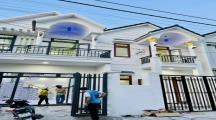 Bán rẻ nhà mới 1 lầu 1 trệt sổ riêng thổ cư, Ngay trung tâm Bình Lợi