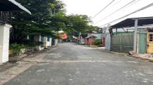 BÁN ĐẤT, DT 4,7 x 24M, ĐƯỜNG XE HƠI, SR THỔ CƯ, CHỢ PHÚ THỌ TRẢNG DÀI.