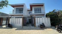 Nhà thiết kế phong cách biệt thự ngang 8 dài 15 ngay ngã tư bến cá