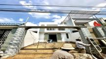 100m2 Nhà 1 Trệt 1 Lầu Cách Ql1a 200m Hố Nai 3 Trảng Bom - Giá 2.99 Tỷ