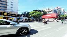 Giá cực tốt 4,5 tỷ. Bán nhà 4 tầng vị trí đẹp đường CMT8, trung tâm BH