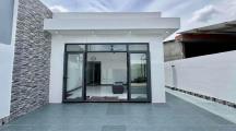 CHỦ KẸT VỐN BÁN NHANH NHÀ CẤP 4 HIỆN ĐẠI VỪA XÂY XONG CHƯA Ở