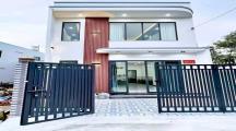 Chủ vỡ nợ Bán gấp căn nhà  gác lửng, giá 1 tỷ 450 ngay Ủy ban công an