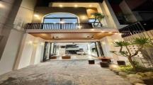 Xuất Hiện Căn Nhà Lầu Vừa Hoàn Thiện Ngay Gần Cổng 2 Sân Bay Biên Hòa