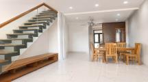 Giá 4 tỷ. Bán nhà kdc Bửu Long đường D5 phường Trấn Biên. Đồng Nai.