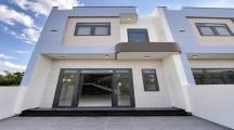 BÁN NHÀ MỚI 1 TRỆT 1 LẦU  MẶT TIỀN KINH DOANH– SÂN ĐẬU Ô TÔ